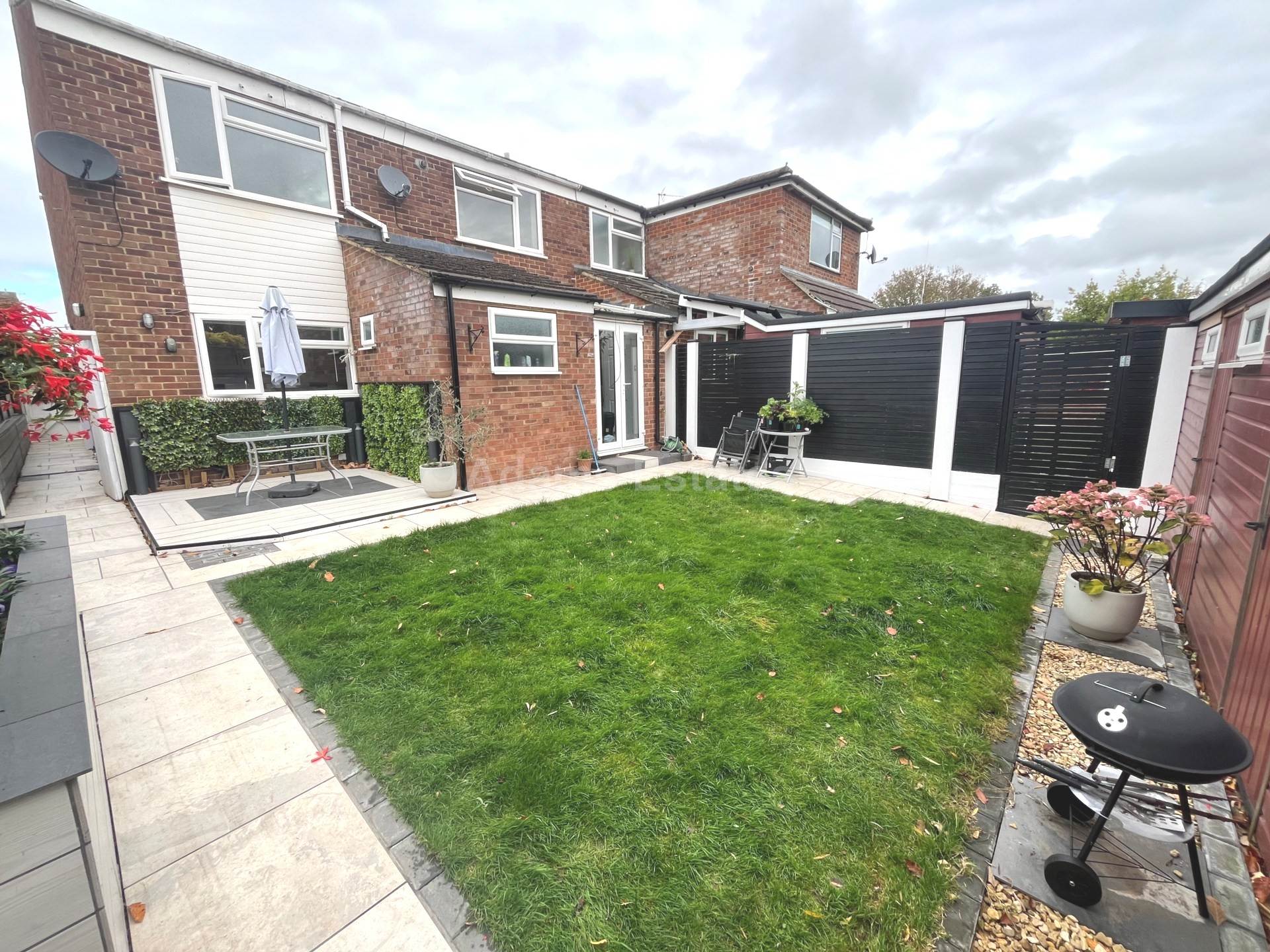 Lomond Avenue, Caversham, Reading, Image 10