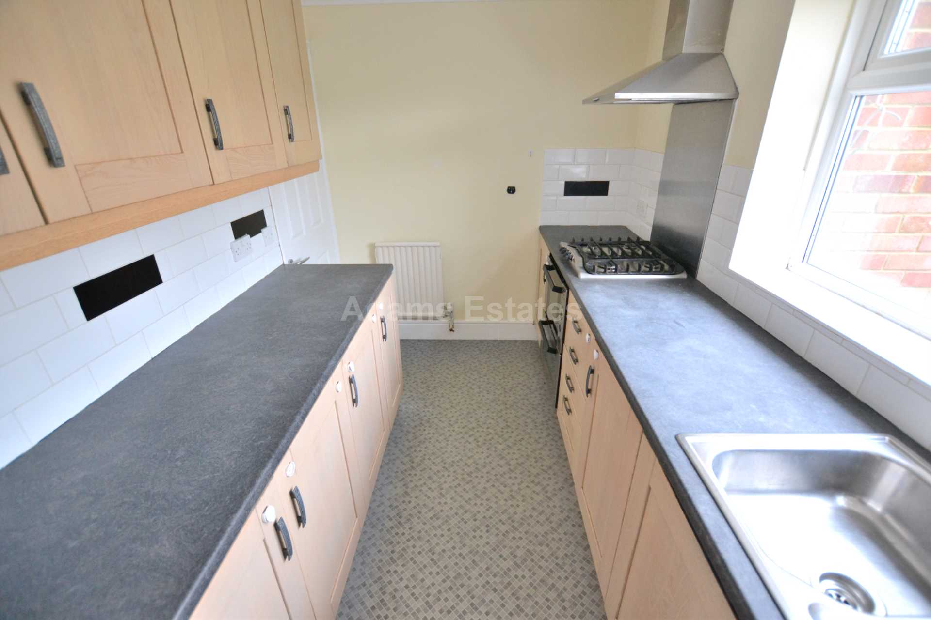 Lomond Avenue, Caversham, Reading, Image 2