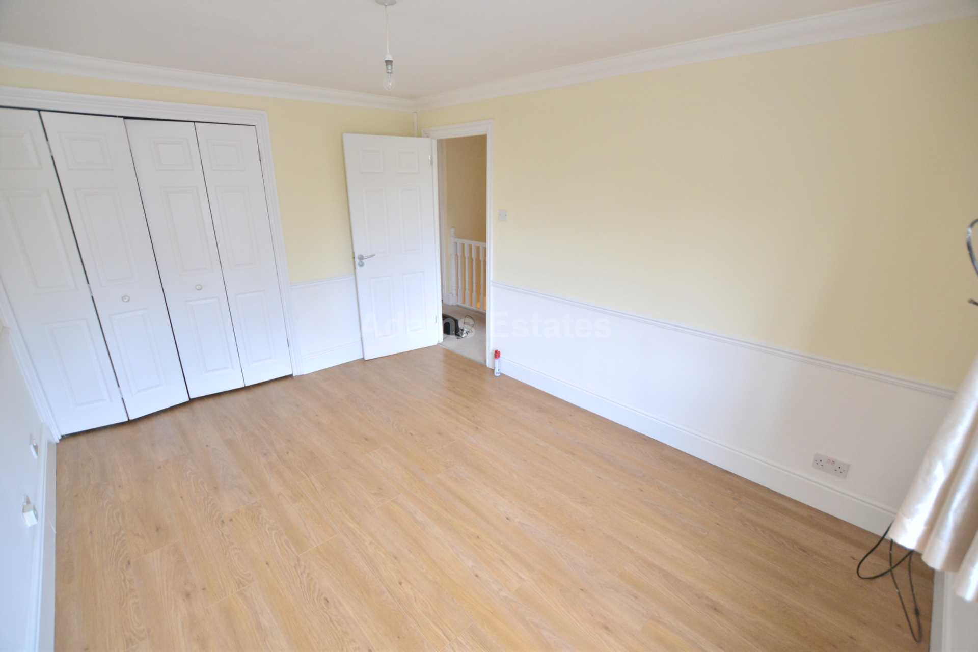 Lomond Avenue, Caversham, Reading, Image 7