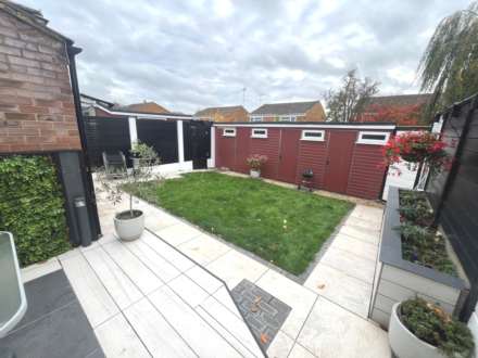 Lomond Avenue, Caversham, Reading, Image 9