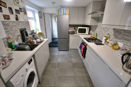 Property For Rent Donnington Road, Reading