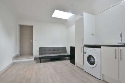 Cholmeley Road, Reading, Image 2