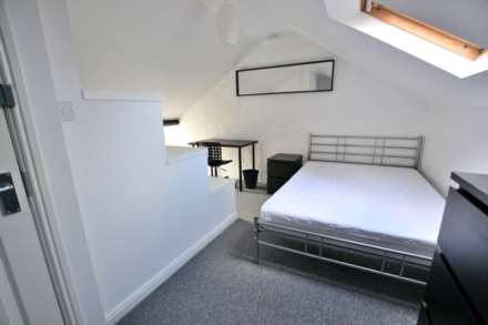 Liverpool Road, Reading, Image 8