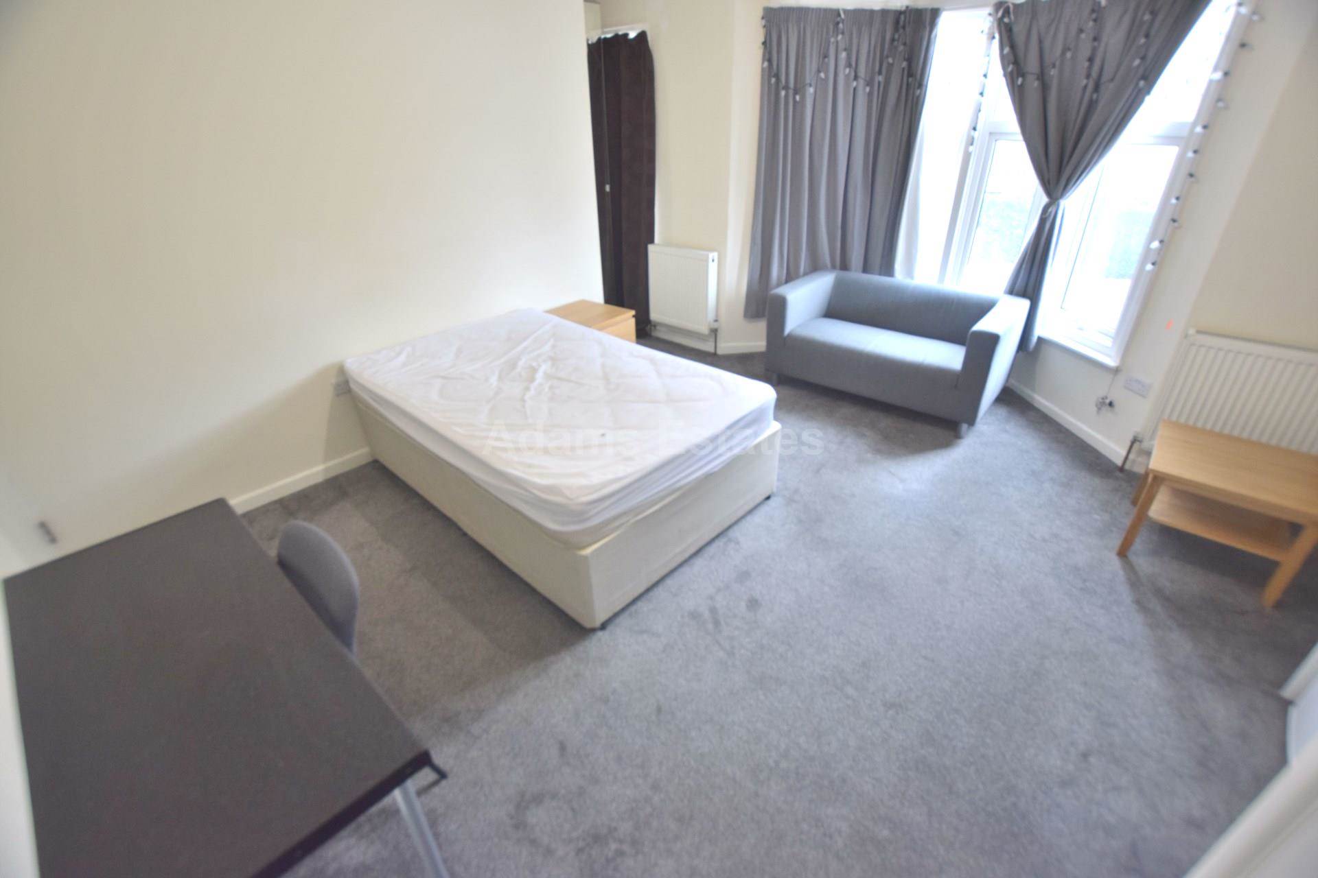 Christchurch Road, Reading, Image 2