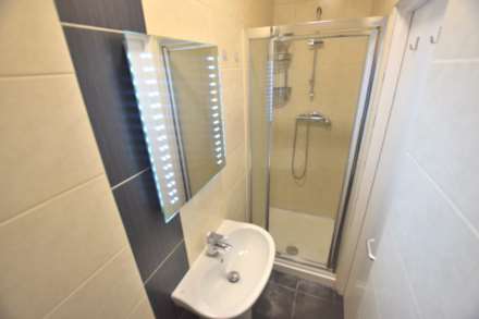 Christchurch Road, Reading, Image 4