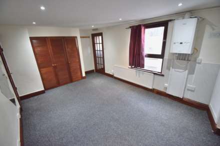 Zinzan Street, Reading, Image 2