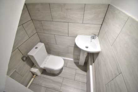 Zinzan Street, Reading, Image 5