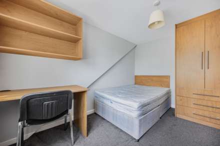 Donnington Road, Reading, Image 14
