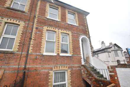 Tilehurst Road, Reading, Image 1