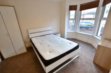 Curzon Street, Reading, Image 2