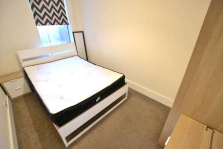 Curzon Street, Reading, Image 3