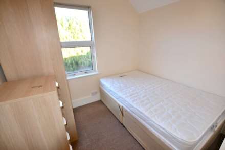 Curzon Street, Reading, Image 8