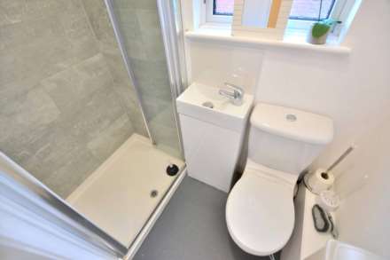 Curzon Street, Reading, Image 9