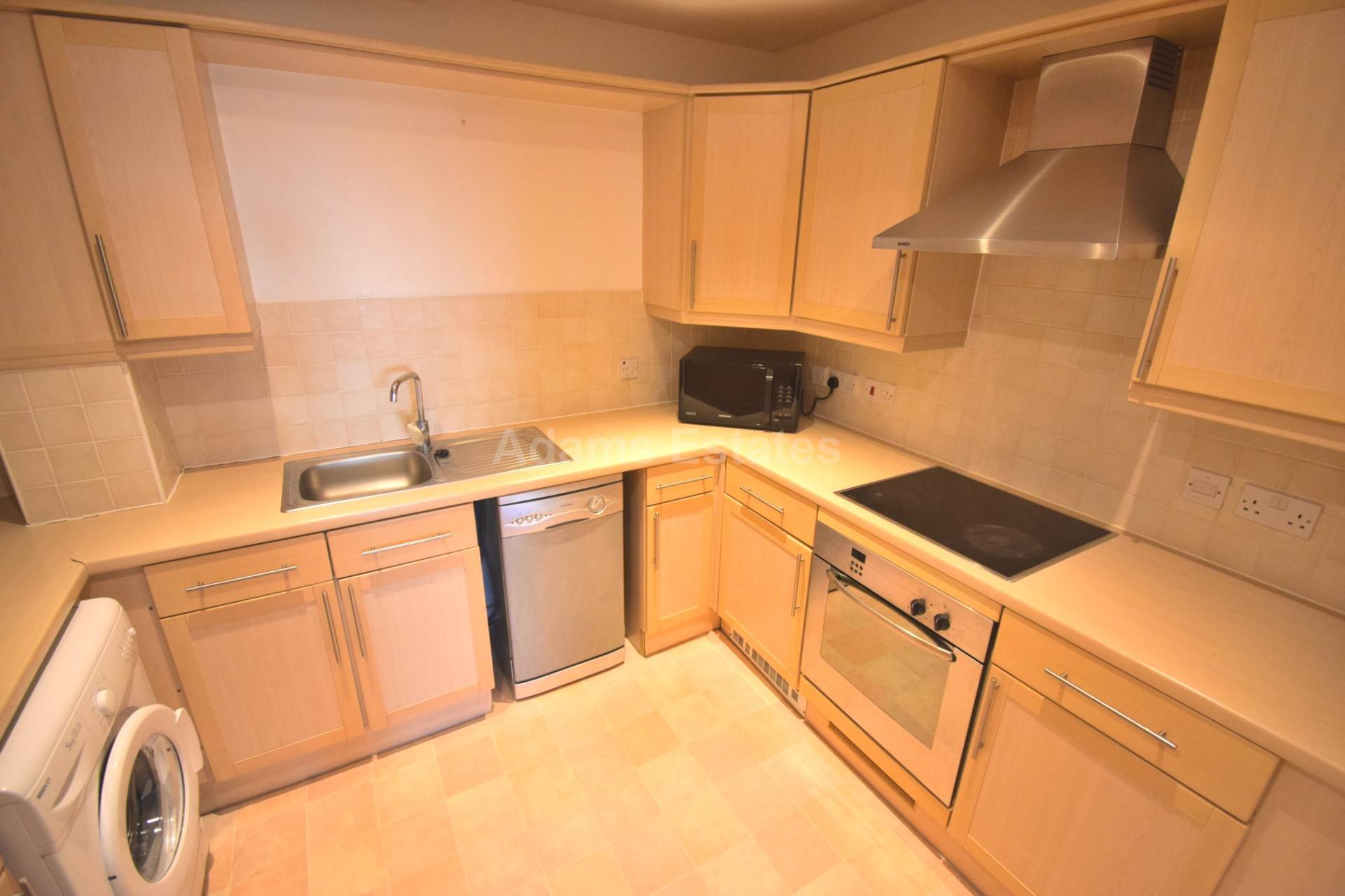 Quadrant Court, Jubilee Square, Image 4