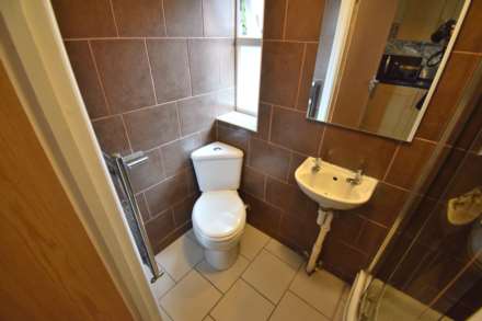 Donnington Road, University Area, Image 9
