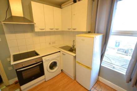 Flat 5, London Street, Reading, Image 4
