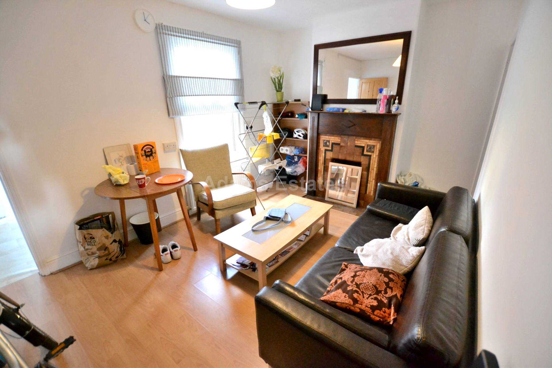 Cardigan Road, Reading, Image 1