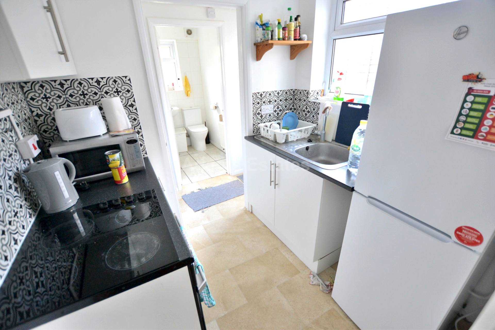 Cardigan Road, Reading, Image 3