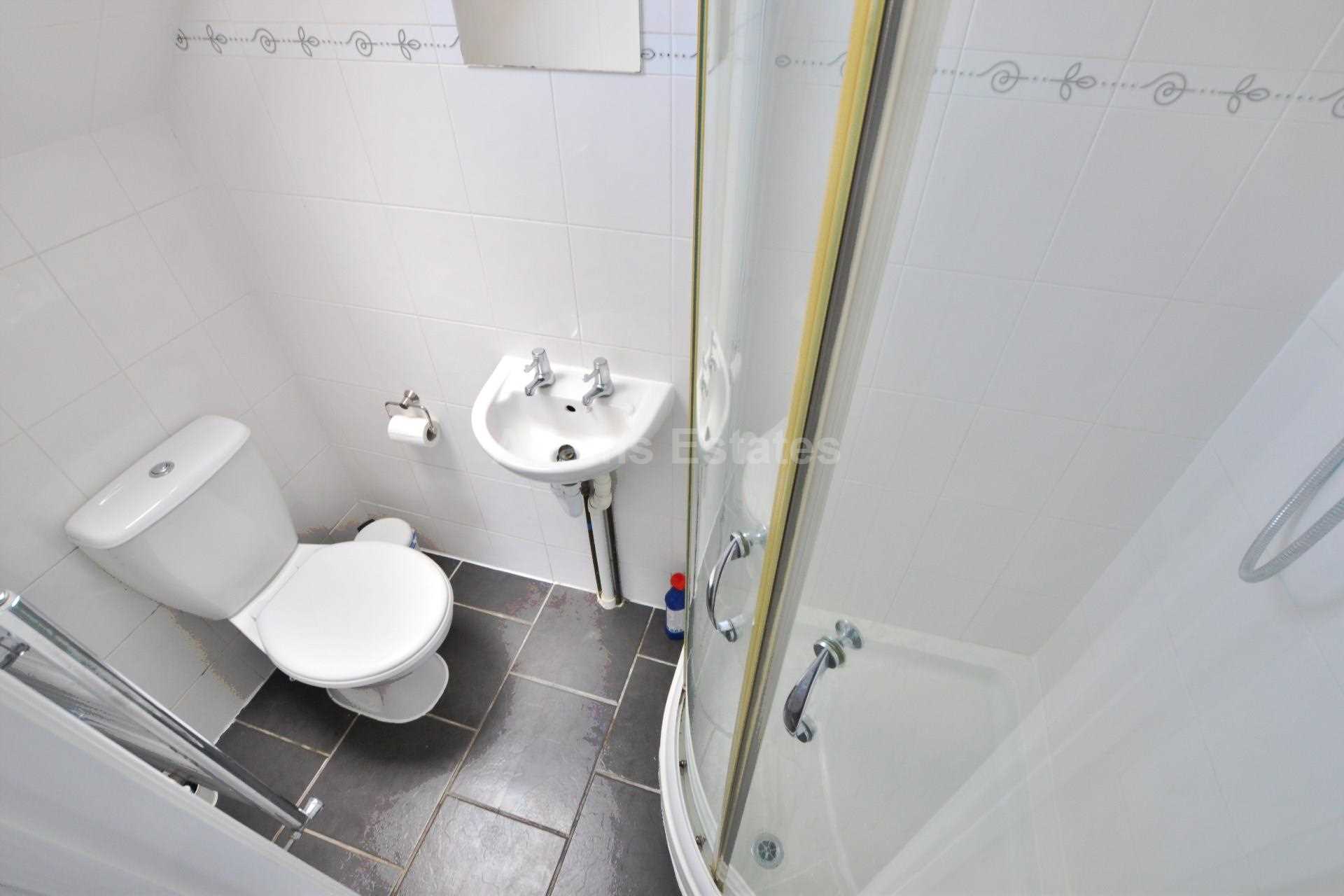 Hamilton Road, Reading, Image 7