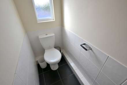 Swainstone Road, Reading, England, Image 8