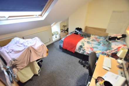 Swainstone Road, Reading, England, Image 9