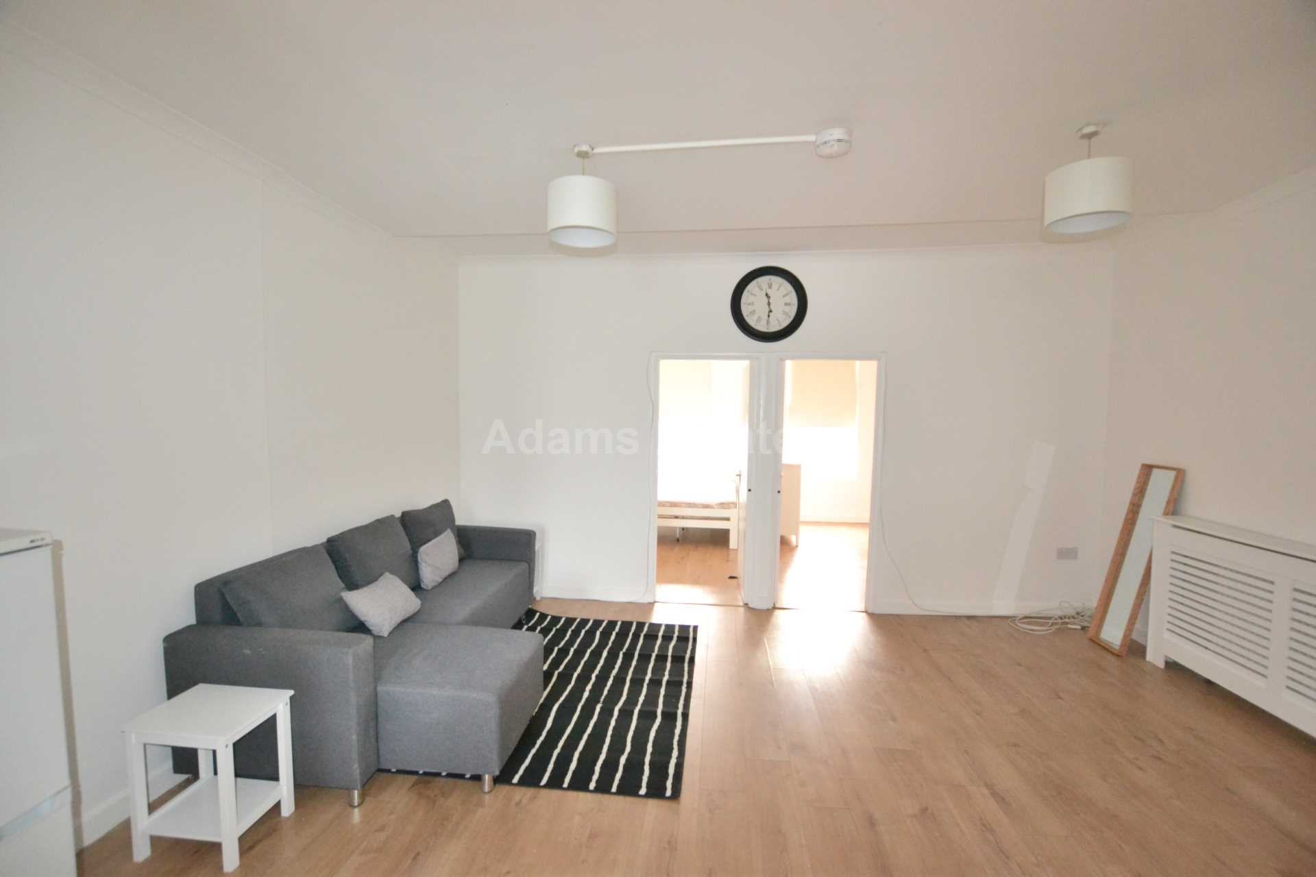 London Road, Reading, Image 1