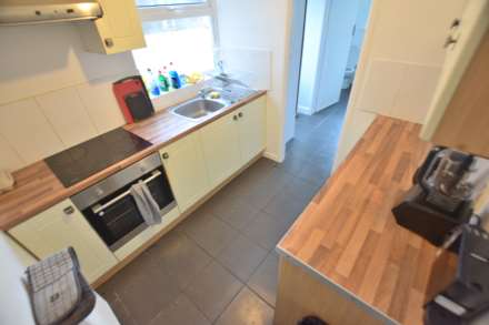 Essex Street, Reading, Image 1
