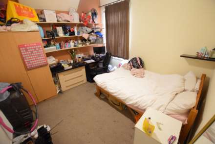 London Road, Reading, Image 11