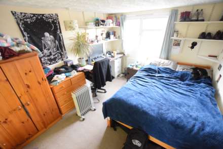 London Road, Reading, Image 13