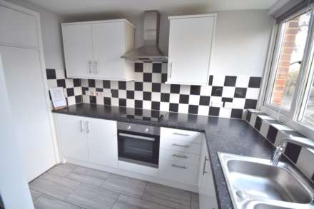 Property For Rent Bath Road, Reading
