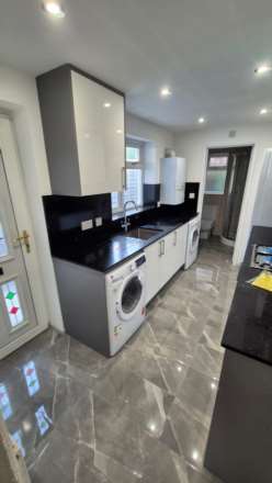 Eldon Terrace, Reading, Image 4