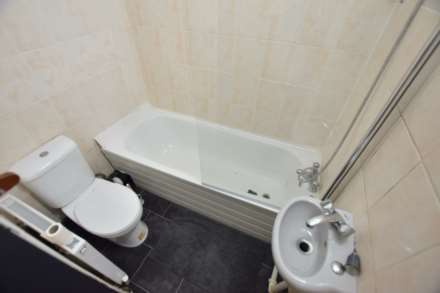 Blenheim Road, Reading, Image 10