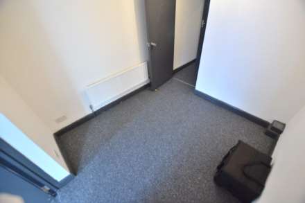 Blenheim Road, Reading, Image 15