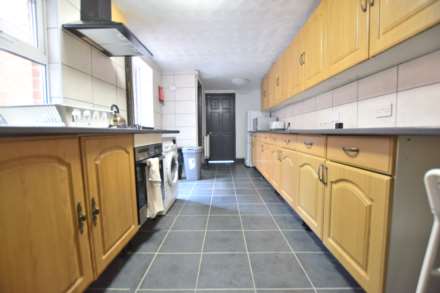 Blenheim Road, Reading, Image 4