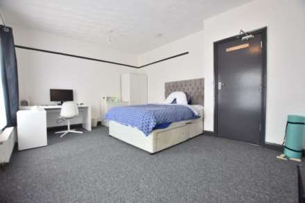 Blenheim Road, Reading, Image 9