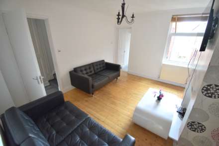 Gloucester Road, Reading, Image 4