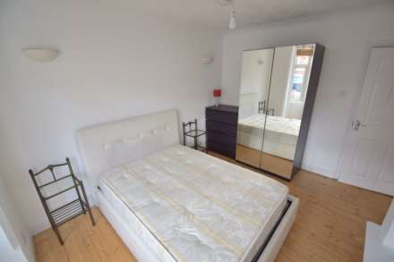 Gloucester Road, Reading, Image 6