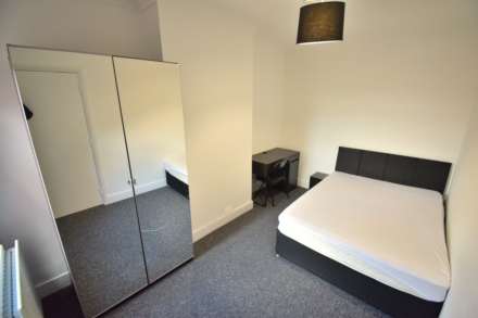 Gloucester Road, Reading, Image 9