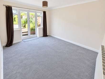 Dene Close, Reading, Image 9