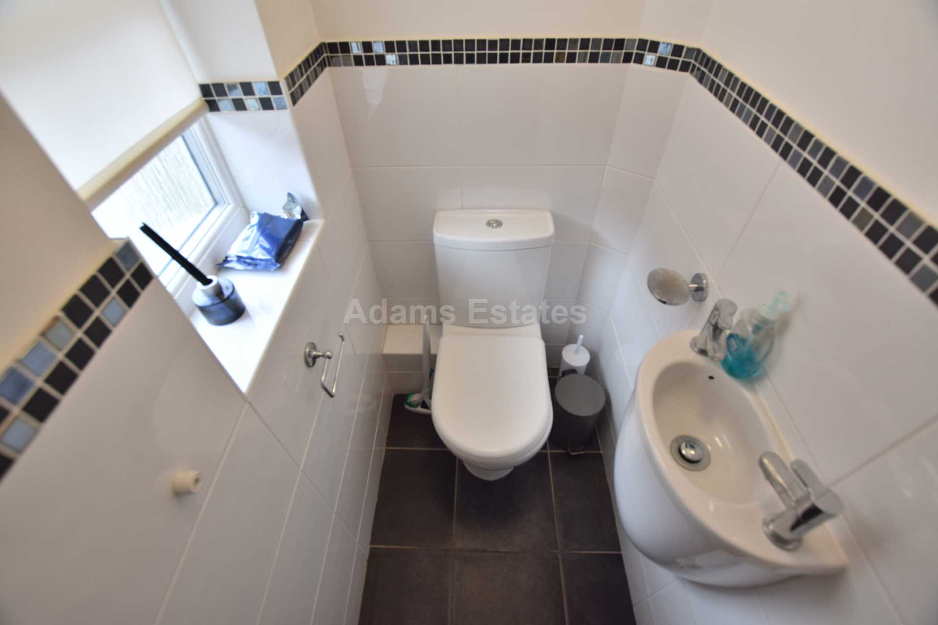 Donnington Gardens, Reading, Image 9