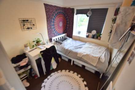 Northcourt Avenue, Reading, Image 15