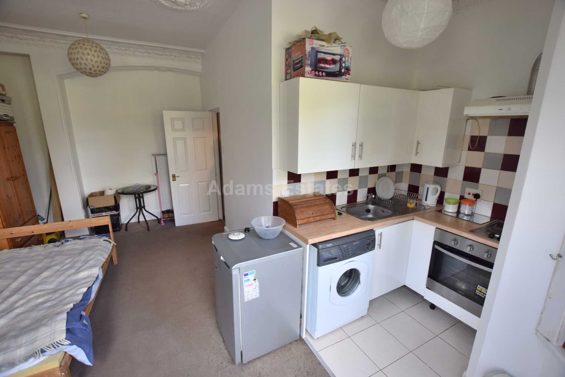 Wokingham Road, Reading,, Image 6