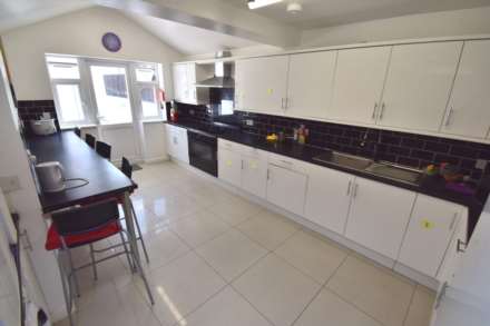 Cholmeley Road, Reading, Image 5