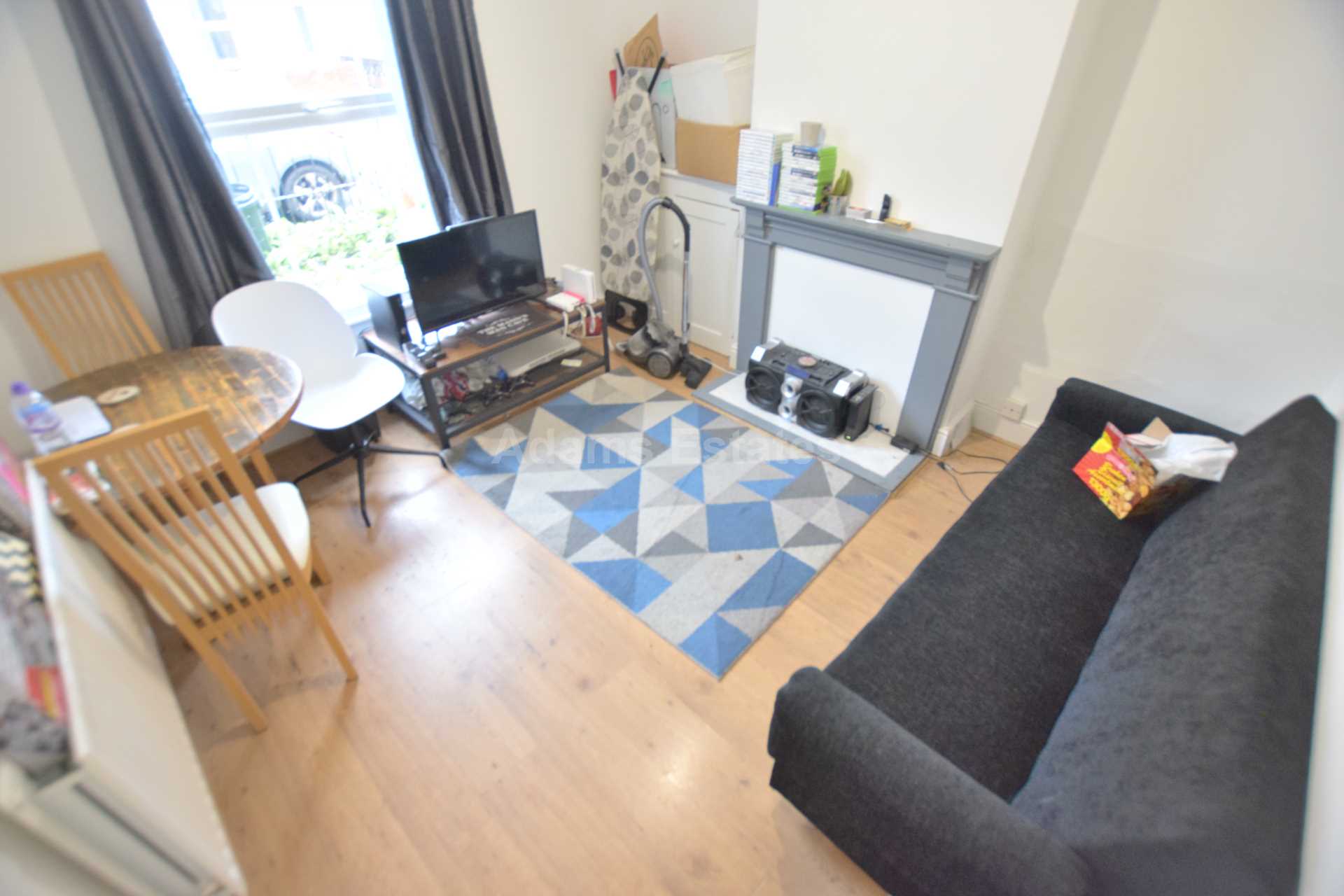 De Beauvoir Road, Reading, Image 1