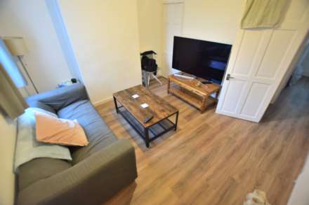 Blenheim Gardens, Reading, Image 1