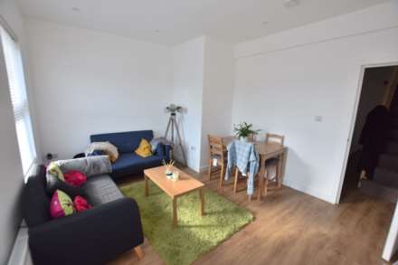 Blenheim Road, Reading, Image 4