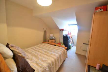 Cumberland Road, Reading, Image 4