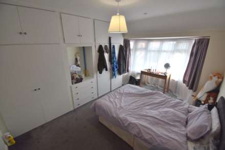 Culver Lane, Earley, Image 13