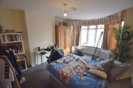 Culver Lane, Earley, Image 6