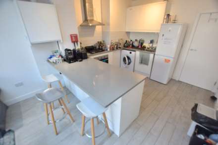 Sackville Street, Reading, Image 4